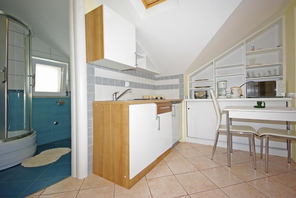 Apartments Villa Rose Сумартін Екстер'єр фото