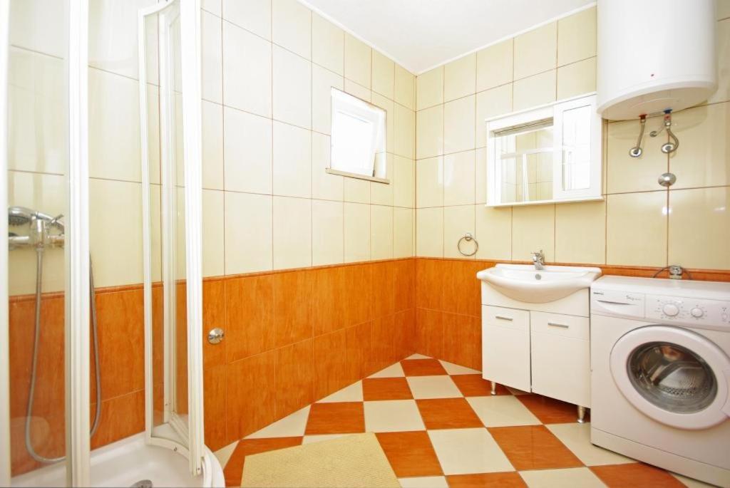 Apartments Villa Rose Сумартін Екстер'єр фото