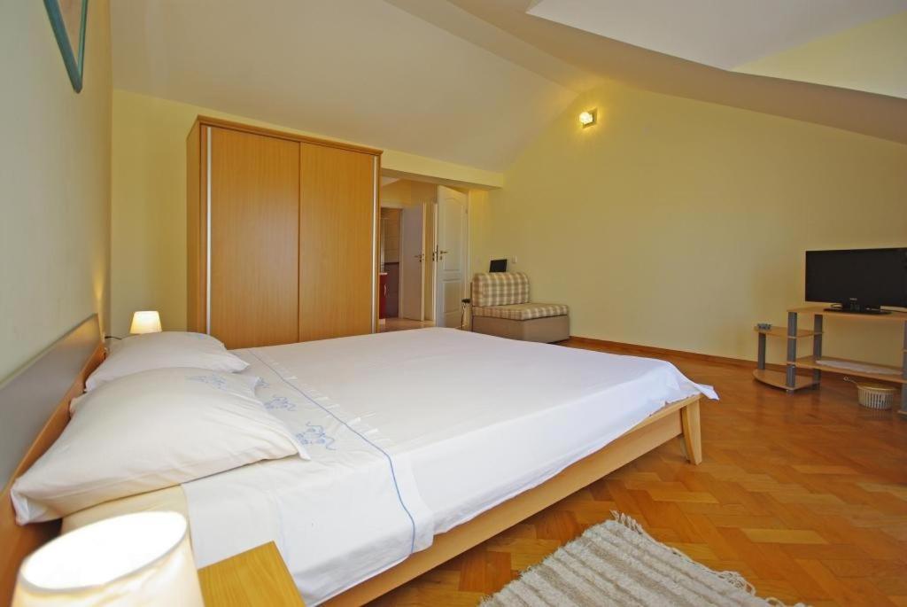 Apartments Villa Rose Сумартін Екстер'єр фото